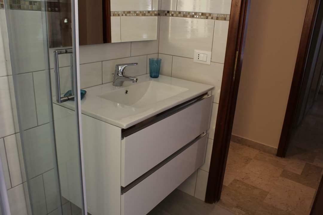 Sole E Mare Apartment ซานตา มาร์เกอริตา ลีกูเร ภายนอก รูปภาพ